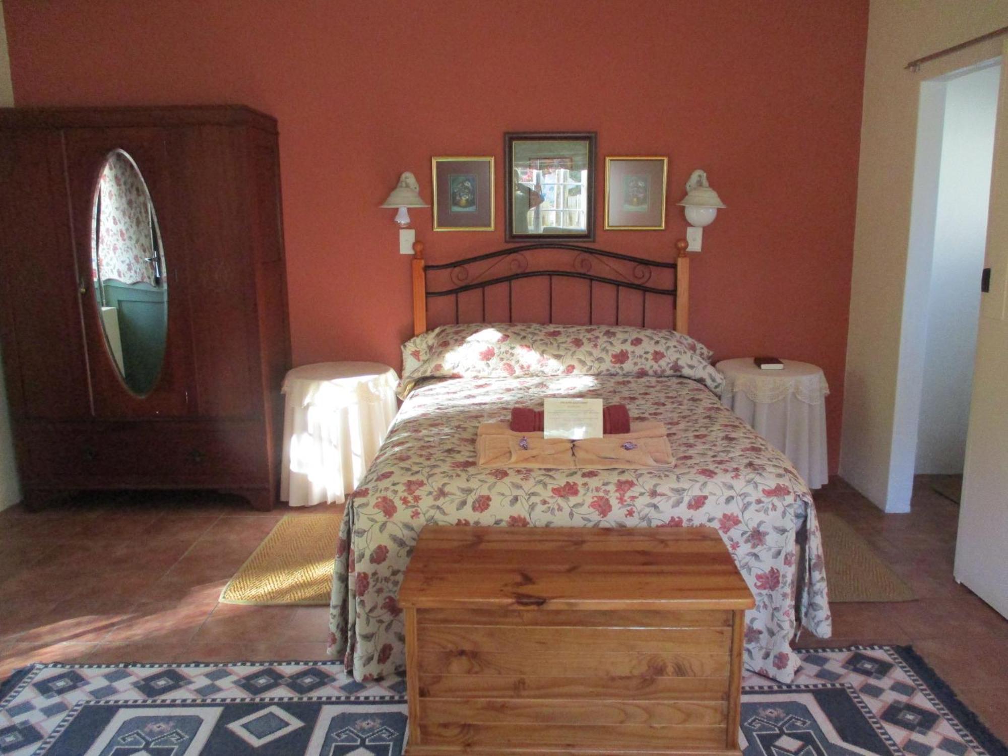 Van Rhyn Guest House Vanrhynsdorp Exterior foto