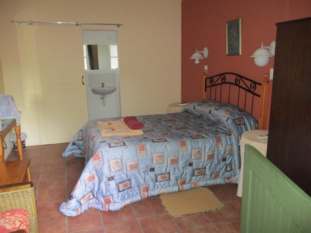 Van Rhyn Guest House Vanrhynsdorp Exterior foto